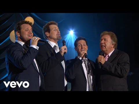 Bill & Gloria Gaither - You Are My All in All / Canon in D (Medley) [Live] ft. David Phelps