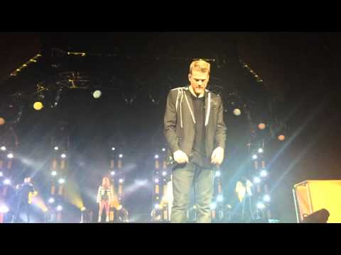 Rose Gold (Scott crying + speech) // Pentatonix World Tour