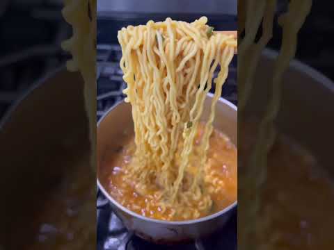 The easiest and most delicious curry ramen to make in the world! 🍛 #ottogi