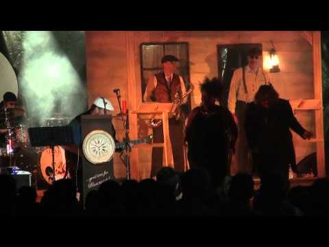 O.I.&B. e Lisa Hunt -(Zucchero Tribute Band) -al Vigorock 2011by Perentin Giuliano.mp4