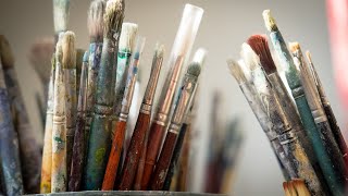 今日はブラシと向き合う会。BGMが無いことには最後まで気づきませんでした。各自好みの音楽を流すように。