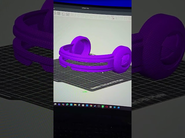 Vídeo relacionado con Fudaole Cyberpunk Cyclops - Casco de cosplay para adultos, ropa técnica punk, futurista LED, para fiestas, festivales de música, Halloween, cosplay (ojos verticales)