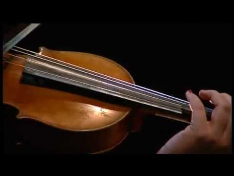 Loreen - Jóga (Björk cover) Live on Nyhetsmorgon