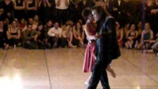 Chicho Frumboli y Juana Sepulveda - 3° tango - 22-5-10 Palermo (Italy)