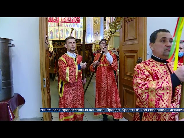 Полупустые храмы и отказ от обрядов