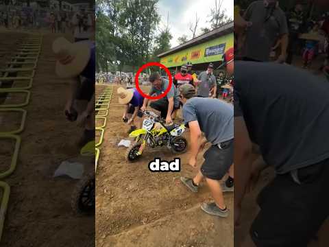 His bike got stalled during competition😨