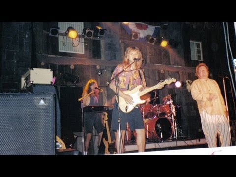Doug and The Slugs live 1996 with Graham Francis at Coyotes bar in Thunder Bay part 2 of 3