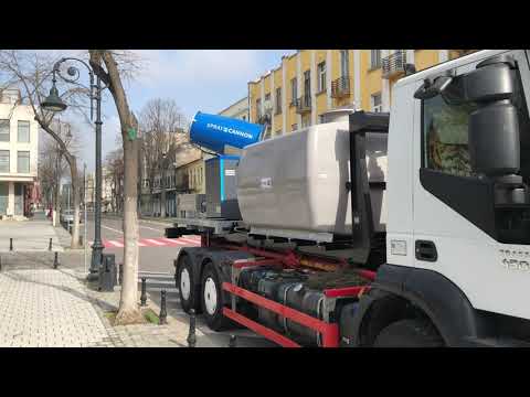 La Constanta se dezinfectează cu un atomizor de mare capacitate toate bulevardele și străzile!