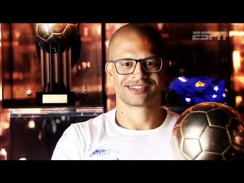 Bola de Prata: Alex relembra título do Cruzeiro em 2003 e conquista da Bola de Ouro