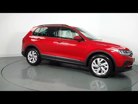 211D33592 - 2021 Volkswagen Tiguan LIFE 2.0TDI M6F 122HP 5 37,945