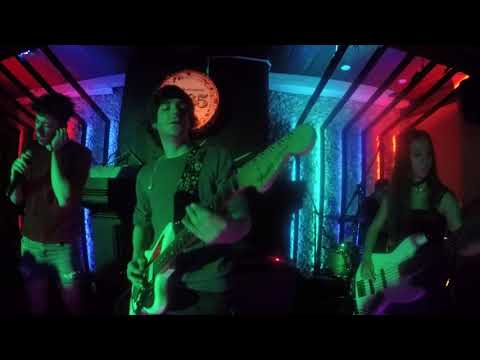 Draco and the Zodiac - Cycles en vivo Museo del rock 1865