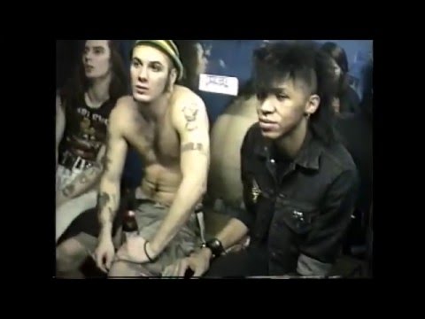 PANTERA/DISCIPLE ( AFTER SHOW )( TAKE 1 ) WITH KINGS X AND LAAZ ROCKET )  HOUSTON, TEXAS