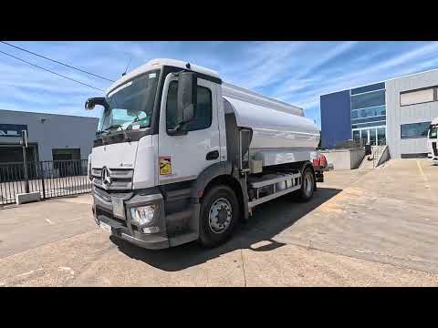 Mercedes-Benz video thumbnail