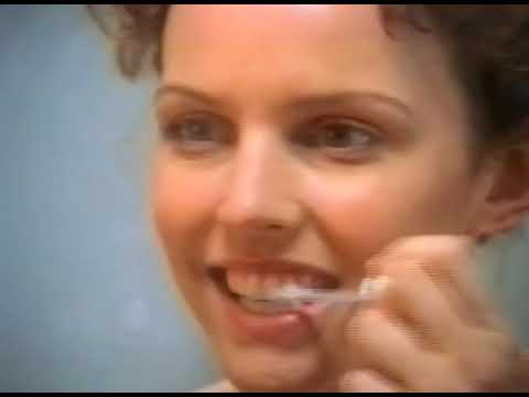 Got A Minute? - Colgate Simply White [Commercial Ad from 2002]