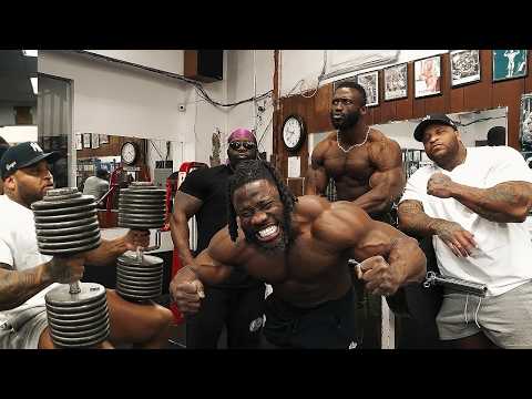 200’S DUMBBELLS AT DIAMONDGYM FOR REPS / GAGE THE GUGGERNAUT ELIE CHAMPION HAQQYMUUFITNESS NDOCHAMP