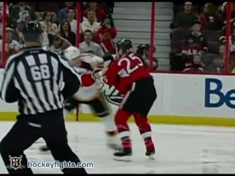 Tim Jackman vs Chris Neil Dec 30, 2011