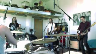 ÆGES - Big Data "Dangerous" and Nine Inch Nails "Only" Live Cover Mashup - #SWEATBOX Session (AEGES)