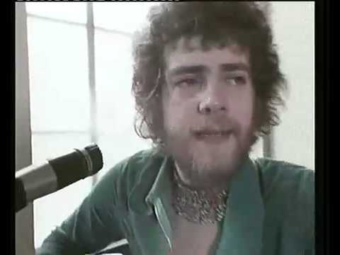 Stealers Wheel - Stuck in the Middle with You