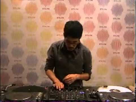 20:30:00 - Hunee @  RTS.FM St. Petersburg - 09.04.2010