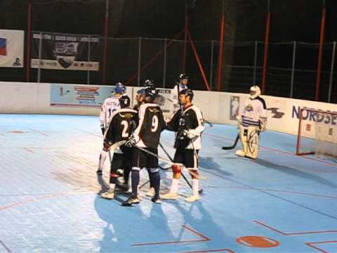 HBC Farma Petržalka - HBT Slovan Bratislava 7:5 (2:1,4:4,1:0)