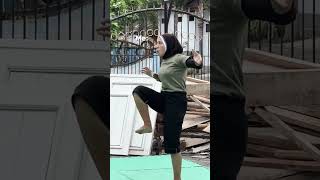 Download lagu #cempakaputih #padepokanjember #pencaksilatcempakaputih #pscp #pscp1974 #pscpkencong mp3