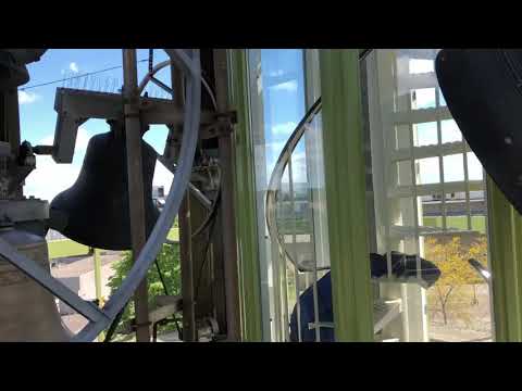 Klokken van hoop en troost laatste keer en 75 jaar bevrijding. Open Haven Zeewolde