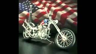 Harley Davidson par Uzlagom