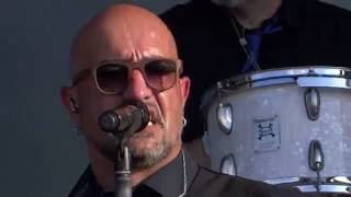 Eisbrecher - Vergissmeinnicht ( @ live M&#39;era Luna 2016 )