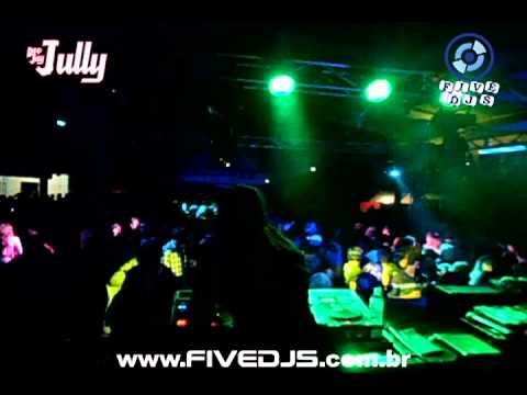 DJ Jully - Ordem na Balada DM Boys