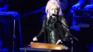 Cyndi Lauper - Kindred Spirit / Time After Time (Greek Theater, Los Angeles CA 10/5/16)