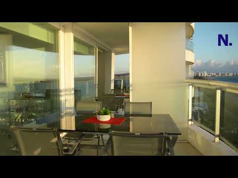 Video de YouTube - Apartamento en Venta de 3 dormitorios con  Piscina en Playa Mansa, Maldonado