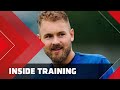 INSIDE TRAINING | Zoet keert terug met sterke reddingen. Hendrix houdt van de kruising ?