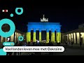 Gebouwen over de hele wereld blauw-geel verlicht