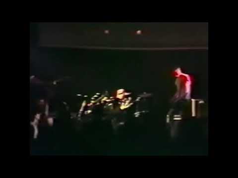 Videoclip de Downer (Live) — Nirvana