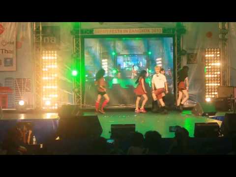 StarLiZ Cover f(x) @ Japan Festa 2013 Part II