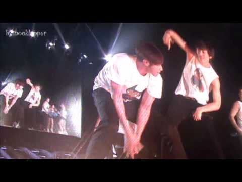 [FANCAM] 121125 Yunho[TVXQ] Eunhyk[SJ] SMT BKK ENDING #YunHyuk