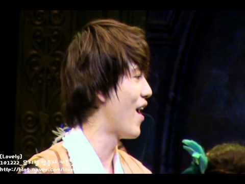 101222 'The Three Musketeers' curtain-call (KYUHYUN) - 1