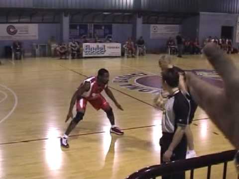 Naumoski fantastica tripla