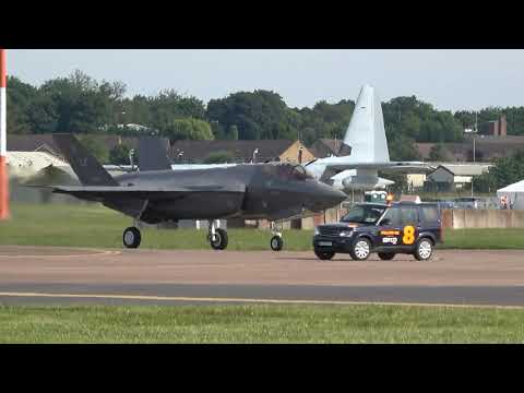 Royal International Air Tattoo Arrivals Days 2016