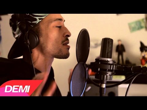 DEMI PORTION - FONKY FREESTYLE dédicace à la FF & PONE  (freestyle maison)