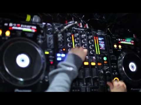 MONKEY'S - TWO FINGERZ - RBFILM