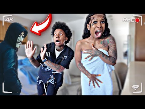 SOMEBODY STOLE OUR CLOTHES PRANK ON FIANCEE 😱 * HILARIOUS*
