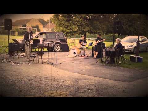 Hudba s.r.o. - Hudba s.r.o. -Senomaty 6.9.2013