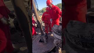 Download lagu The process of replacing drill pipes on drilling platforms mp3