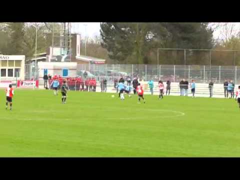 Feyenoord C1 op bezoek bij JVOZ C1