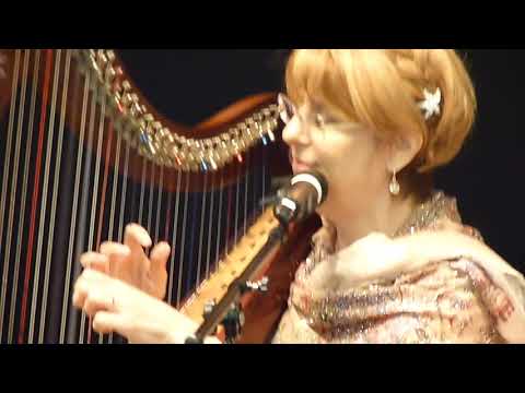 HARPA EU TE DESEJO, MARGARETE ÁQUILA