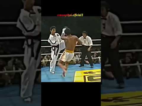 karate vs Muay Thai fight 🔥 #muaythai #karate #tranding #shorts #shortvideo #viral #youtube #explore