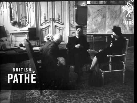 Professor Harold Laski And Wife In Czechoslovakia (1947)