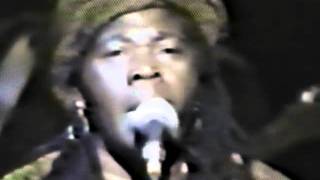 CEDELLA MARLEY BOOKER - Ao VIVO-1984 -Redemption Song-Reggae JAMAICA
