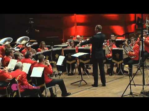 Los Hermanos  / The Bombardier